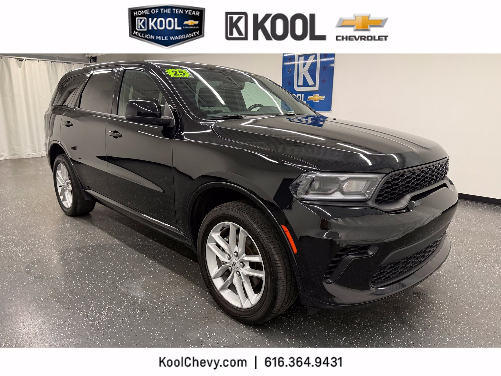 Used 2025 Dodge Durango GT AWD/4WD image 1