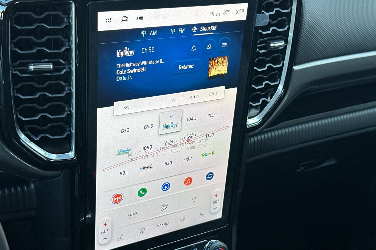 New 2025 Ford Ranger XLT w/ Equipment Group 301A High image 17