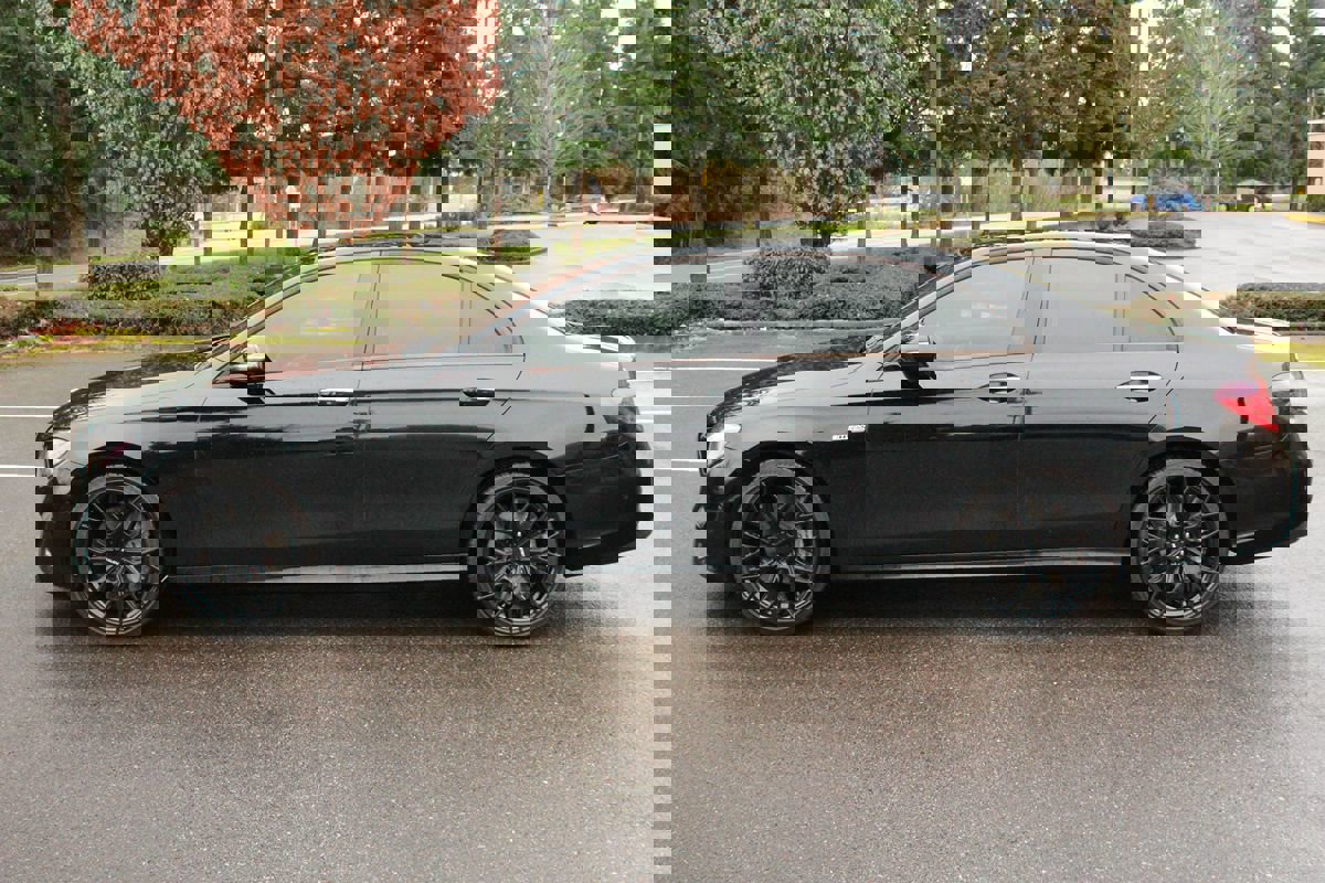 Used 2017 Mercedes-Benz E 43 AMG 4MATIC Sedan image 46