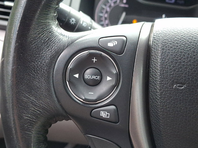 Used 2017 Honda Pilot EX-L image 23