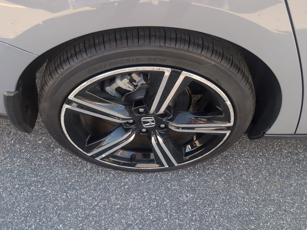 Used 2023 Honda Accord Sport image 10