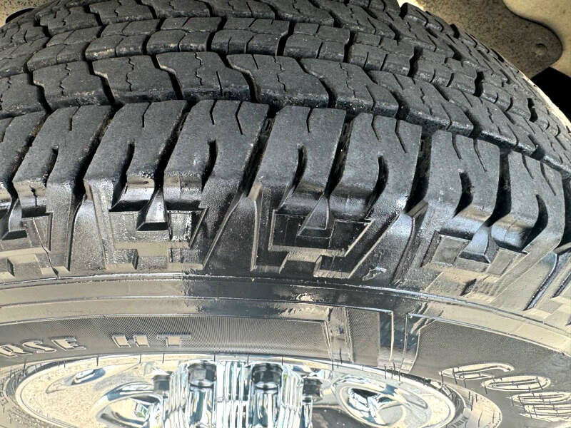 Used 2018 Chevrolet Express 2500 image 14