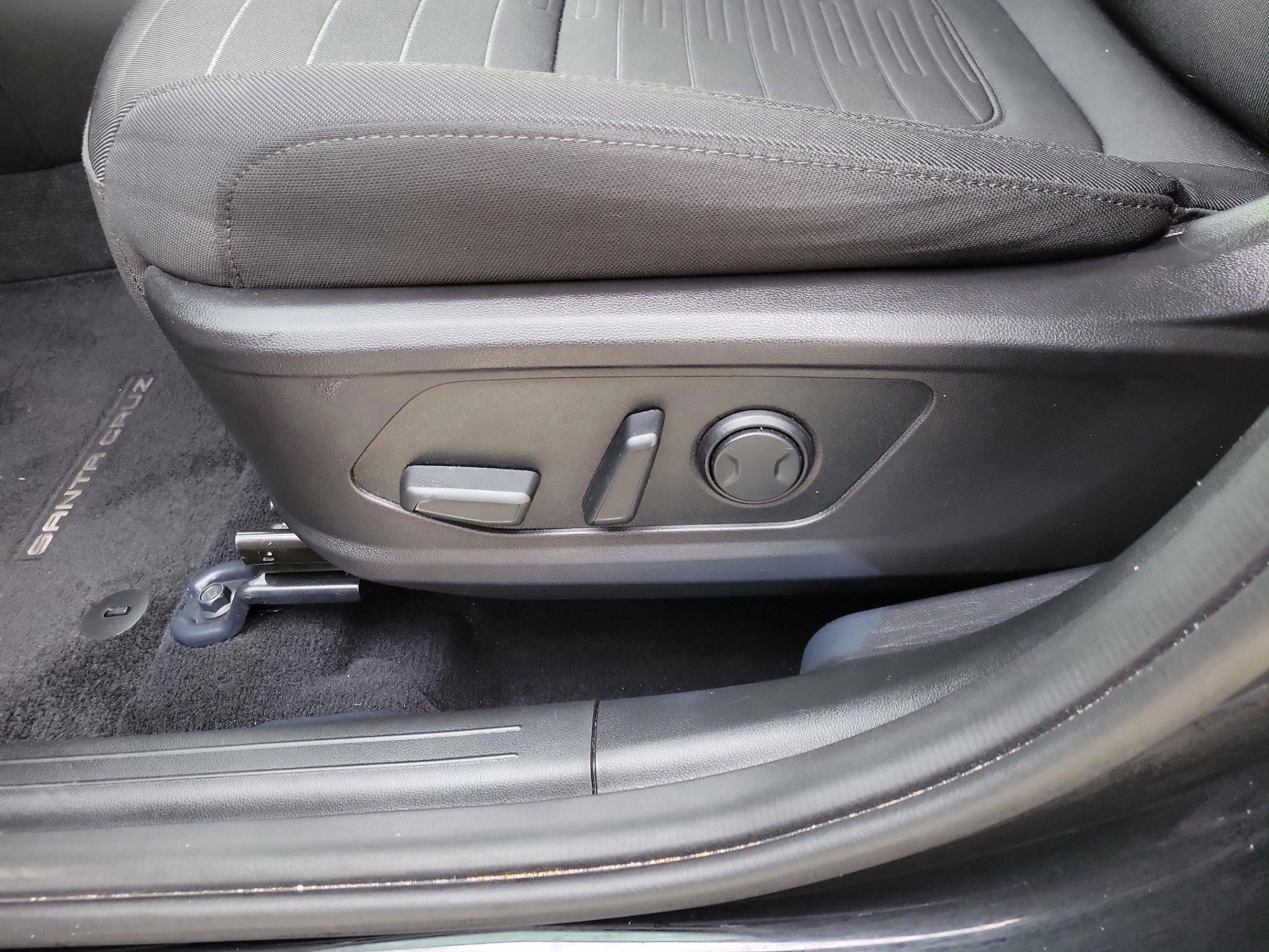 Used 2022 Hyundai Santa Cruz SEL image 28