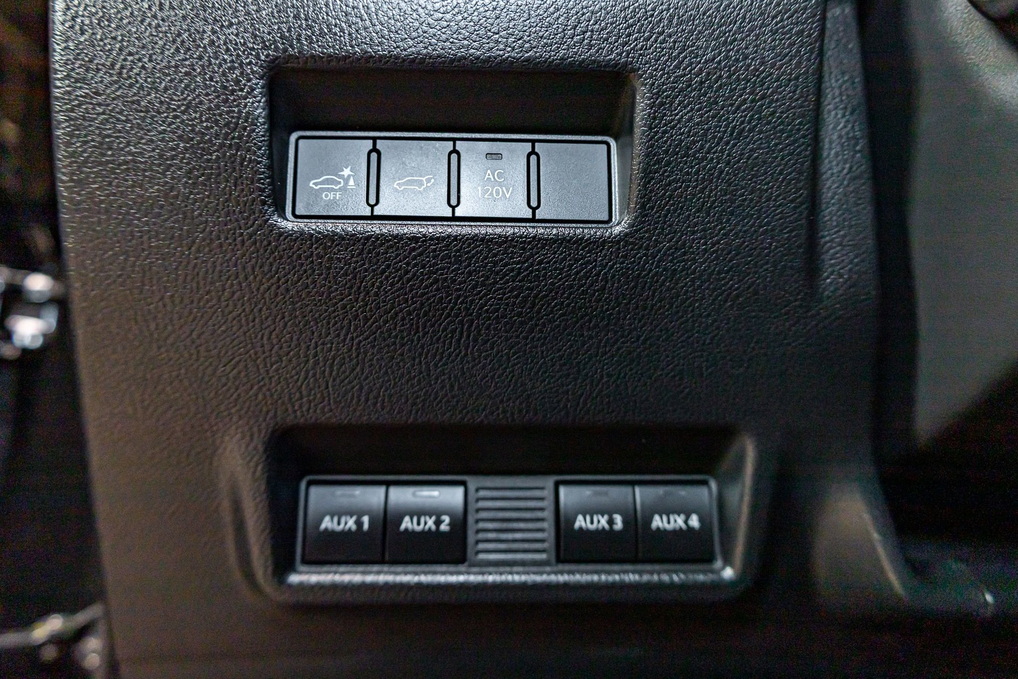 Used 2025 Lexus GX 550 image 21