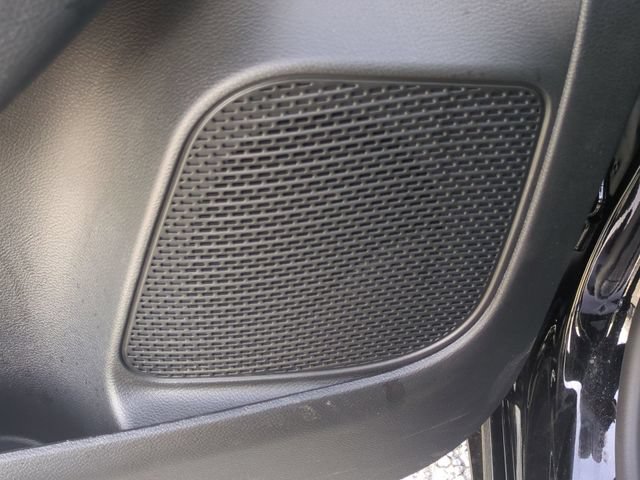 New 2026 Chrysler Pacifica Select FWD image 27