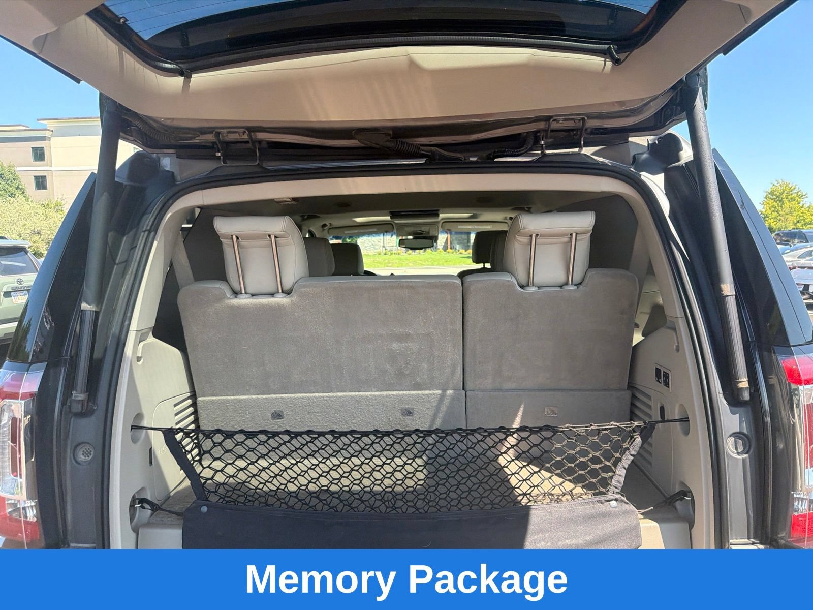 Used 2019 GMC Yukon Denali w/ Open Road Package AWD/4WD image 22