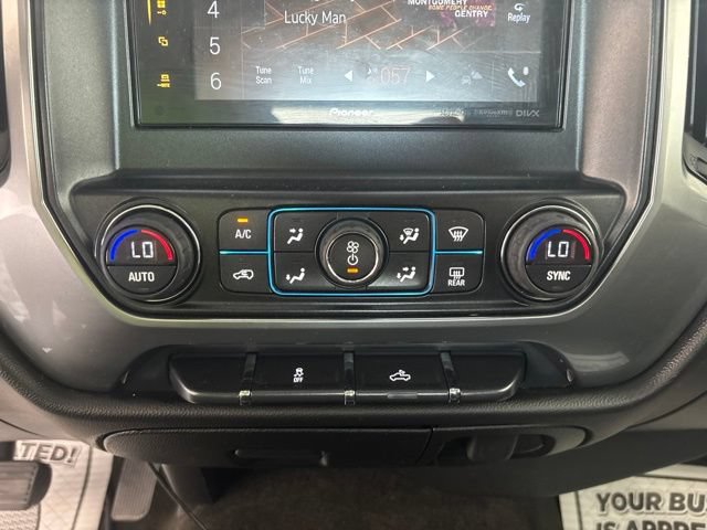 Used 2017 Chevrolet Silverado 1500 LT w/ All Star Edition AWD/4WD image 6