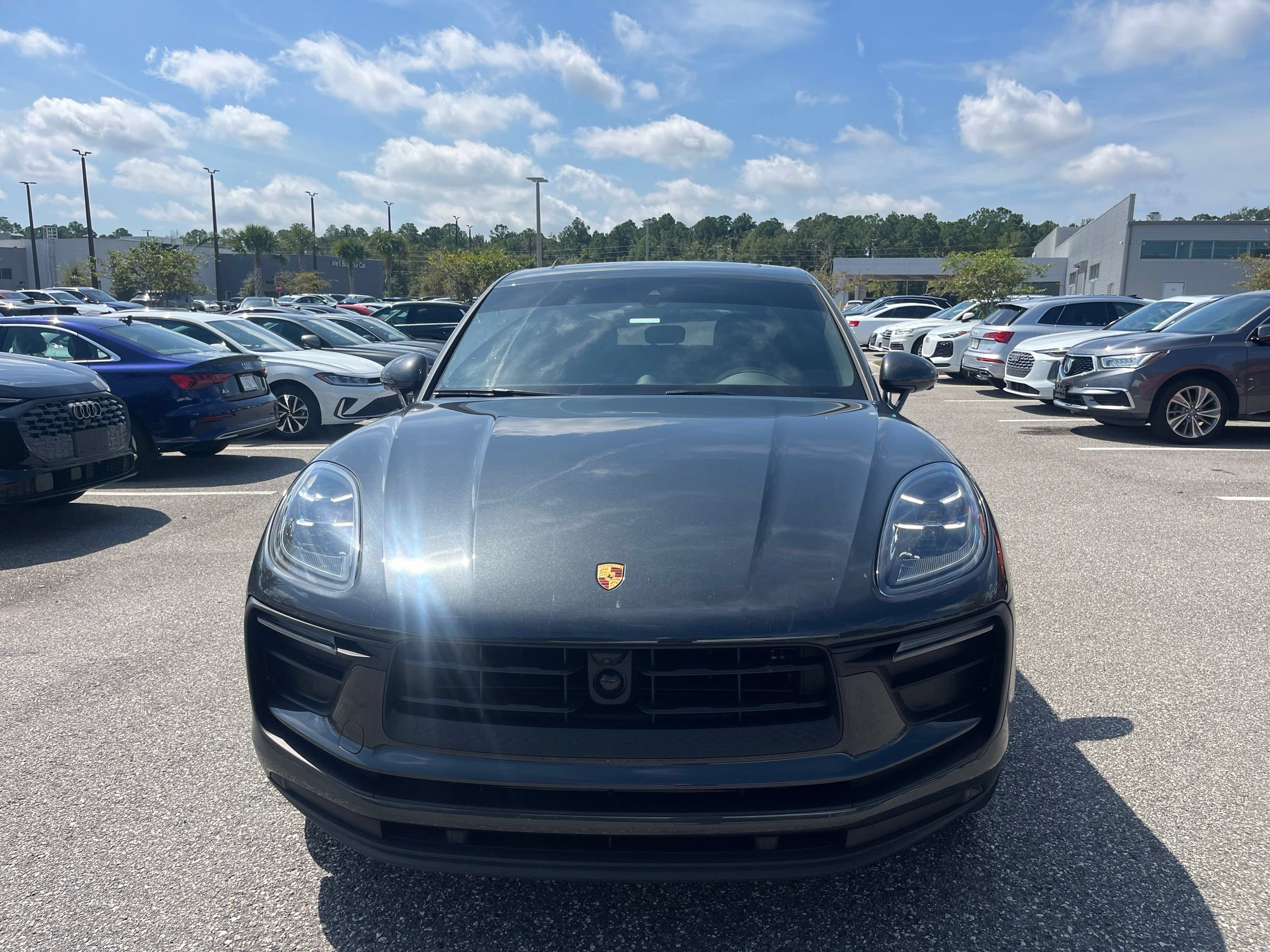 Used 2024 Porsche Macan AWD/4WD image 19