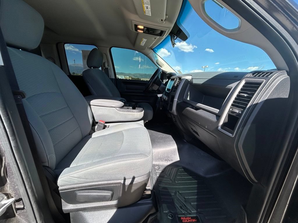 Used 2017 RAM 1500 Express AWD/4WD image 30