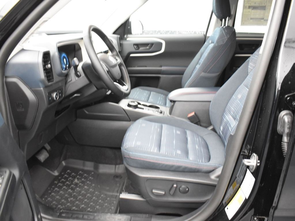 New 2025 Ford Bronco Sport Heritage w/ Convenience Package image 15