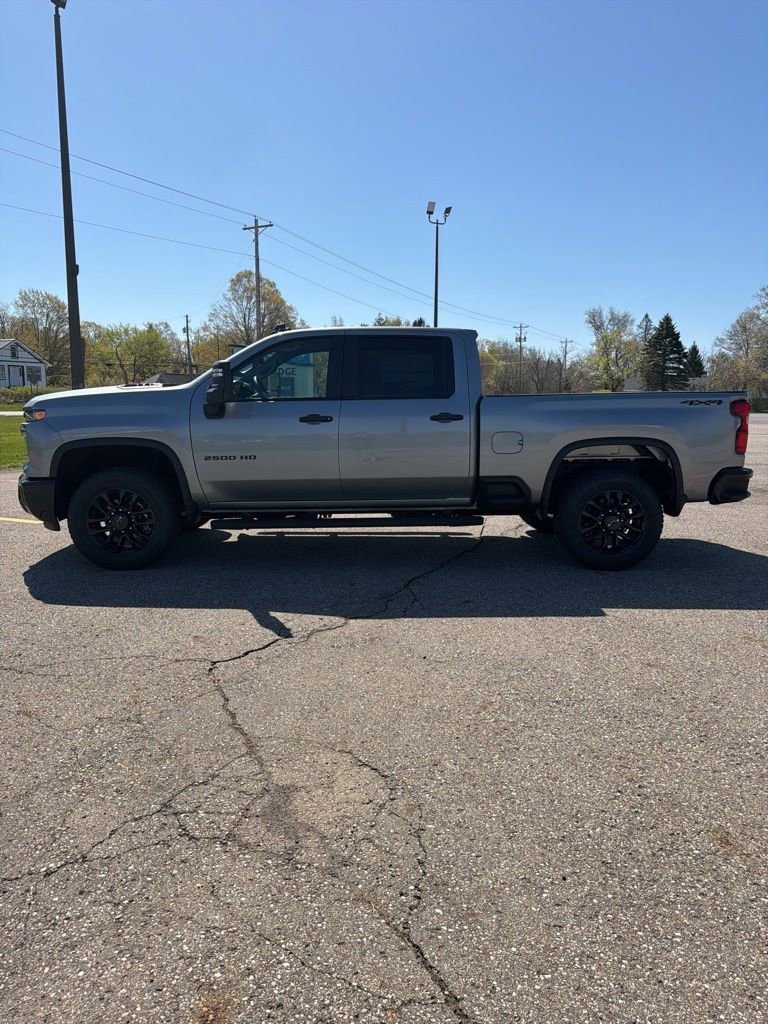 New 2026 Chevrolet Silverado 2500 Custom w/ Custom Value Package AWD/4WD image 8