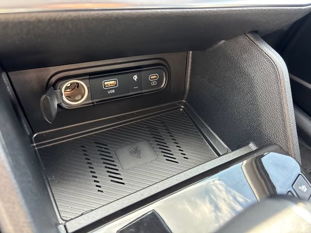 Used 2023 Kia Sportage EX FWD image 24