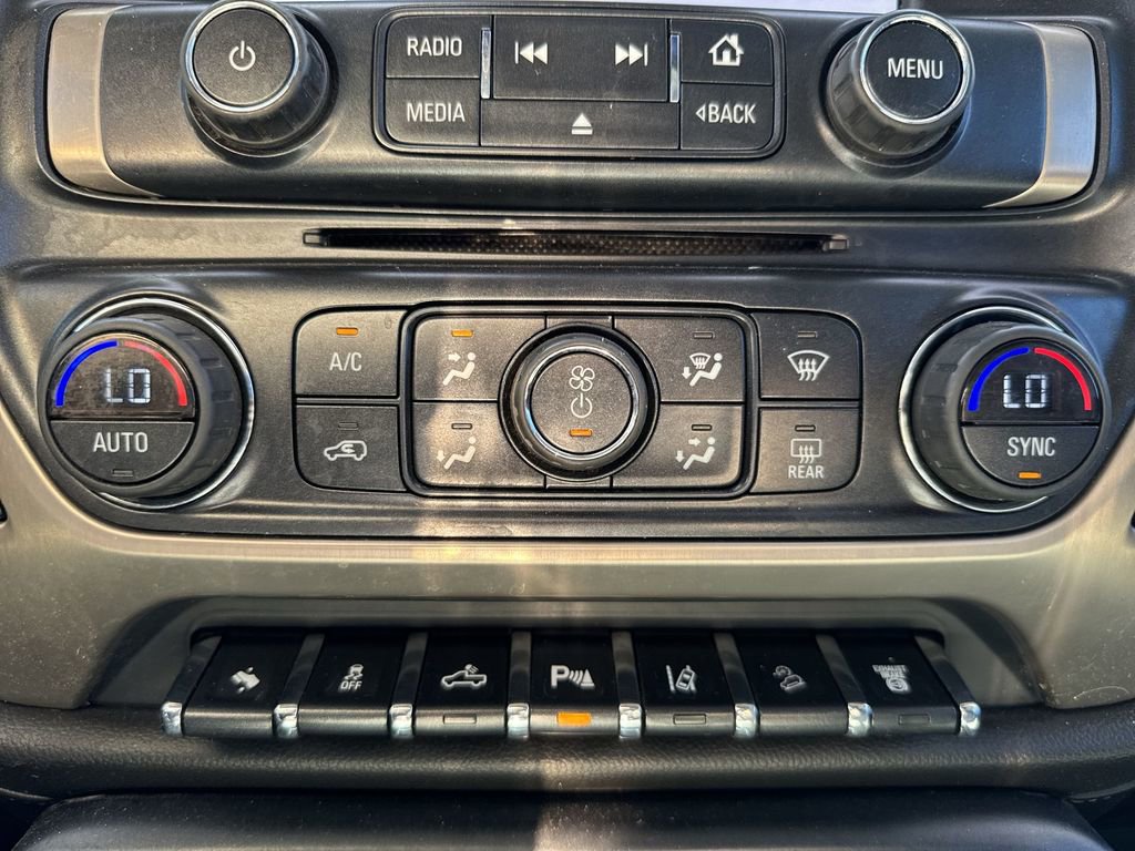 Used 2015 GMC Sierra 2500 Denali w/ Duramax Plus Package image 19