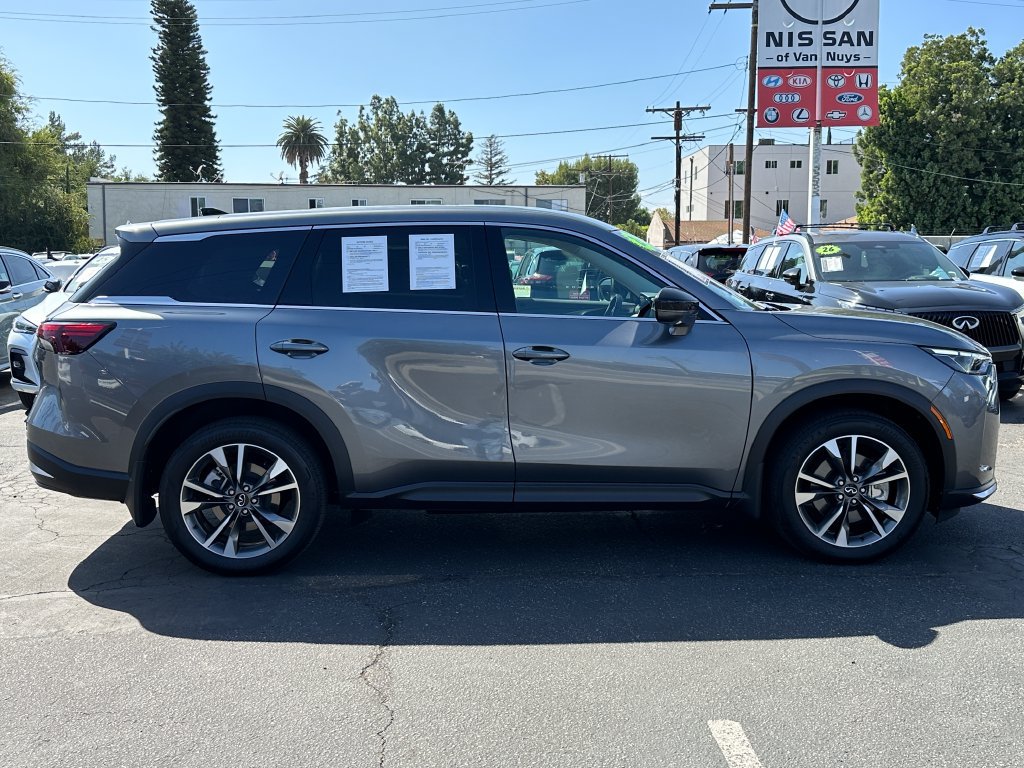 Used 2026 INFINITI QX60 Pure w/ Cargo Package AWD/4WD image 8