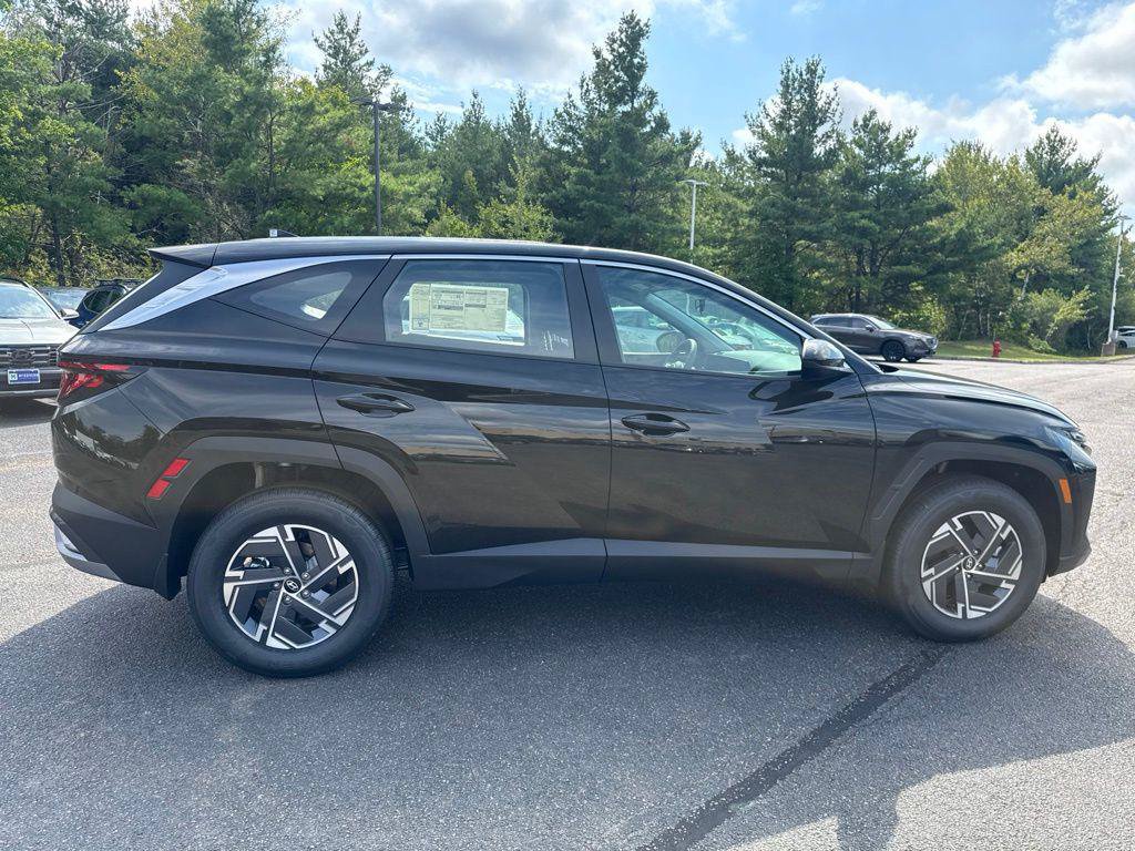 New 2026 Hyundai Tucson Blue SE AWD/4WD image 6