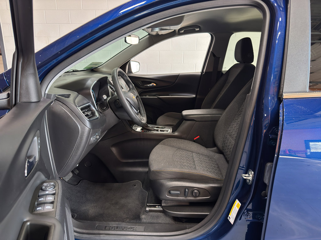 Used 2023 Chevrolet Equinox LT image 14