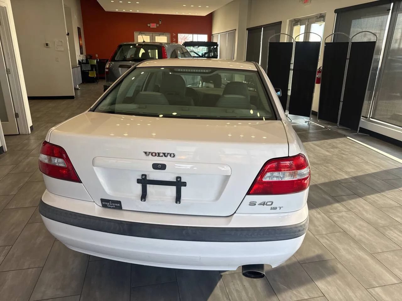 Used 2001 Volvo S40 FWD image 12