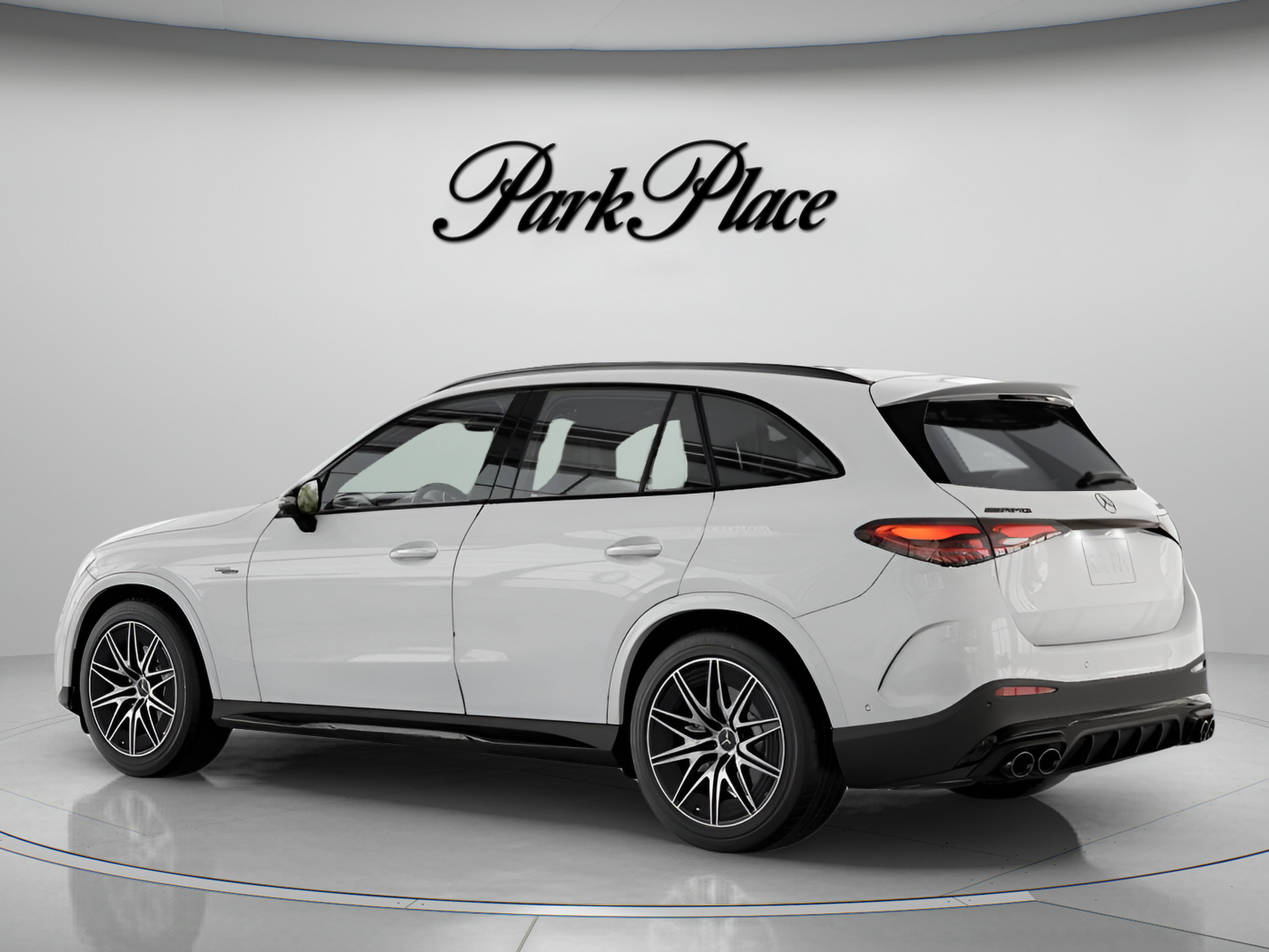 Used 2026 Mercedes-Benz GLC 43 AMG 4MATIC image 12