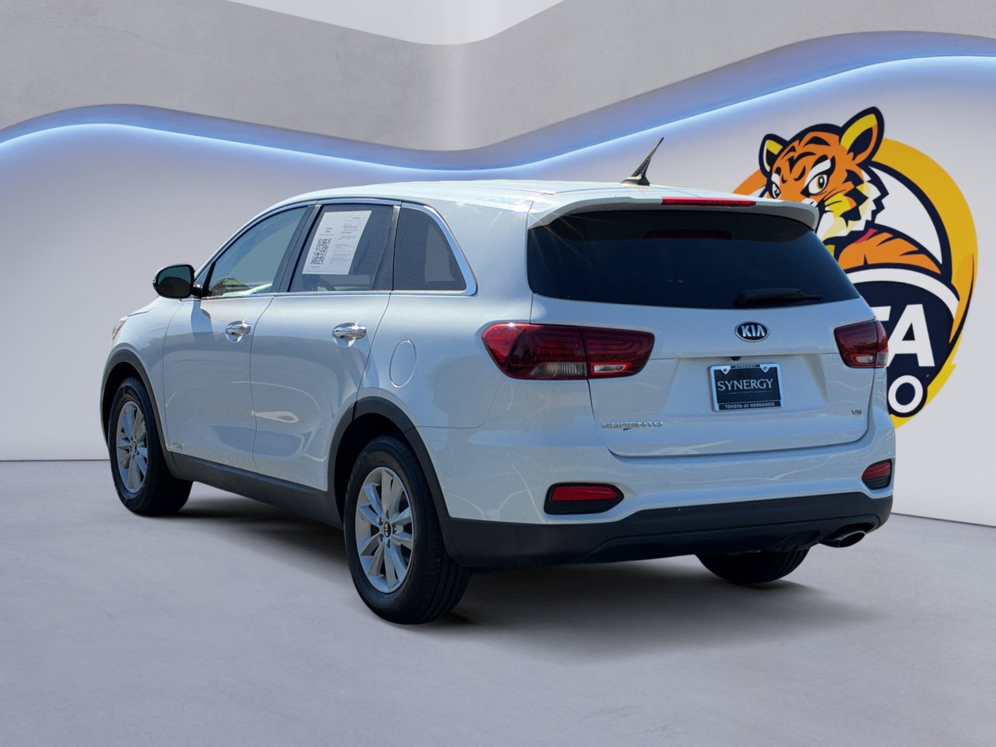 Used 2019 Kia Sorento AWD V6 image 7