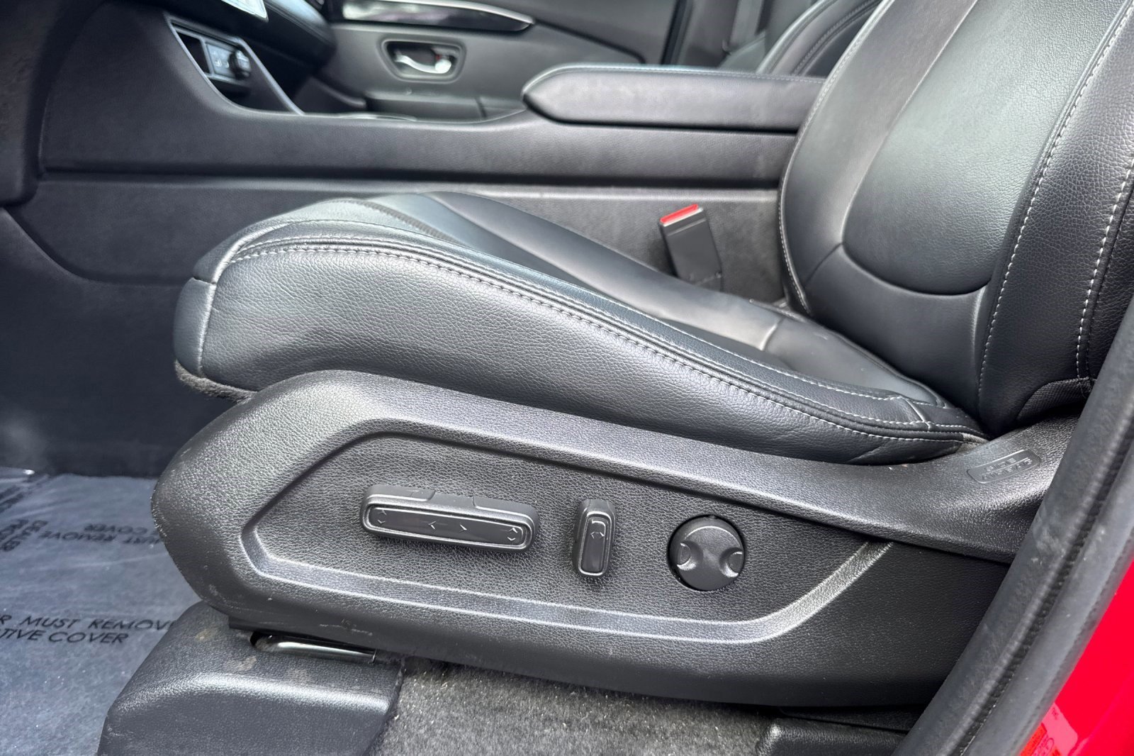 Certified 2023 Honda Pilot Touring image 14