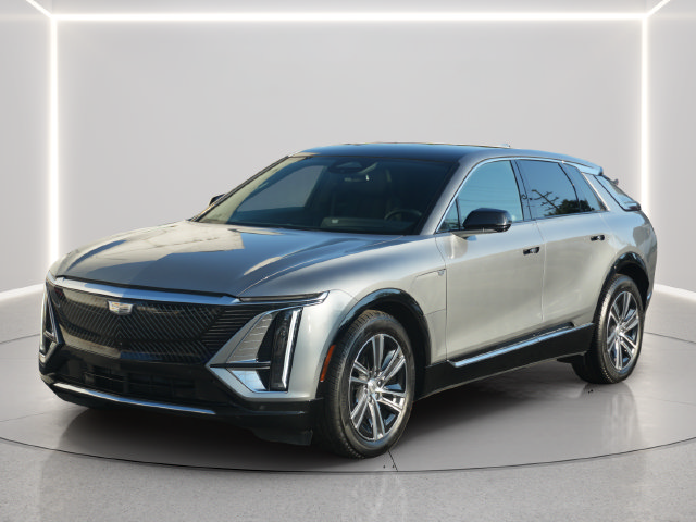 Used 2024 Cadillac Lyriq Luxury w/ LPO, Floor Liner Package
