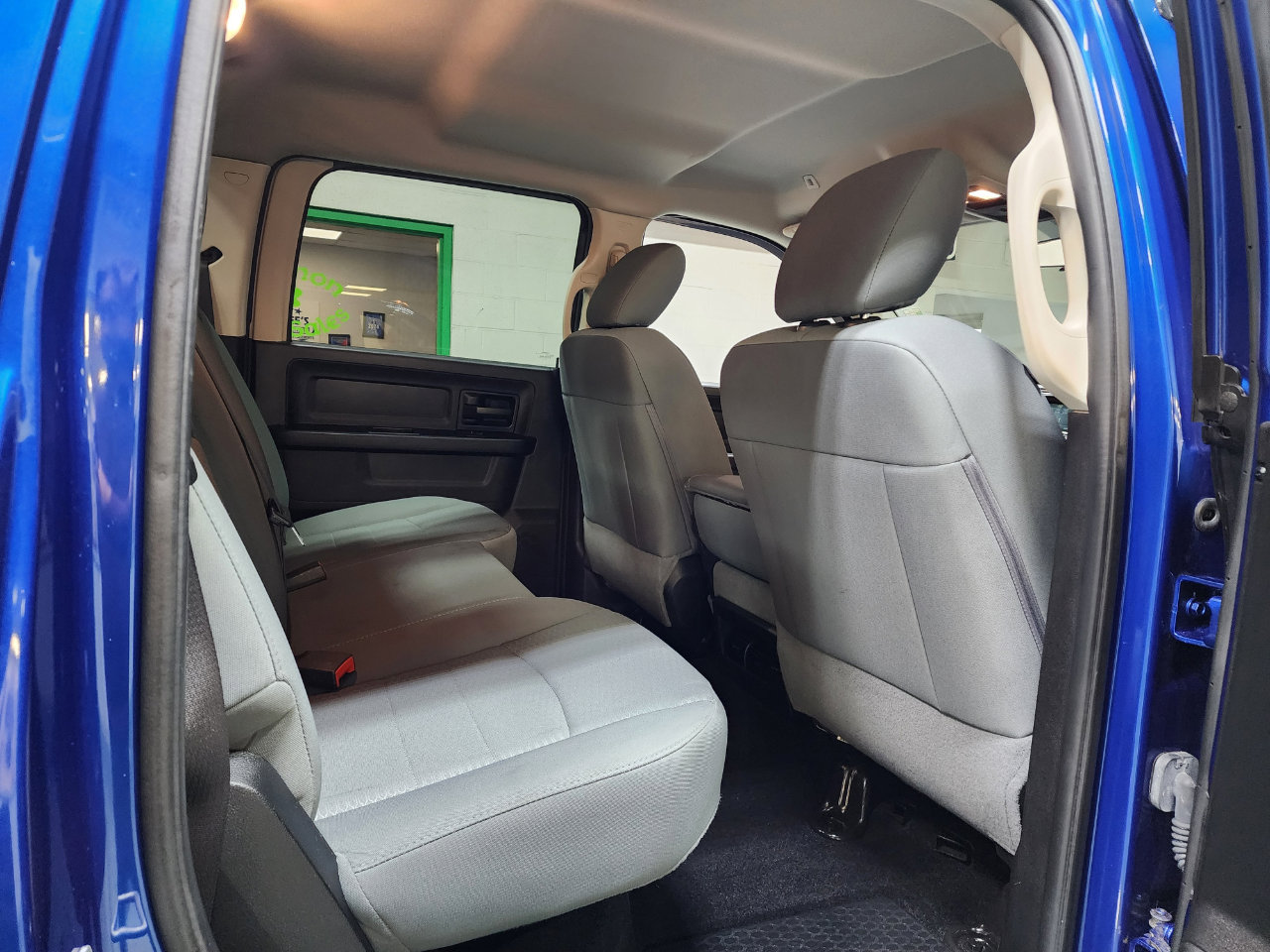 Used 2017 RAM 2500 Tradesman w/ Chrome Appearance Group image 22