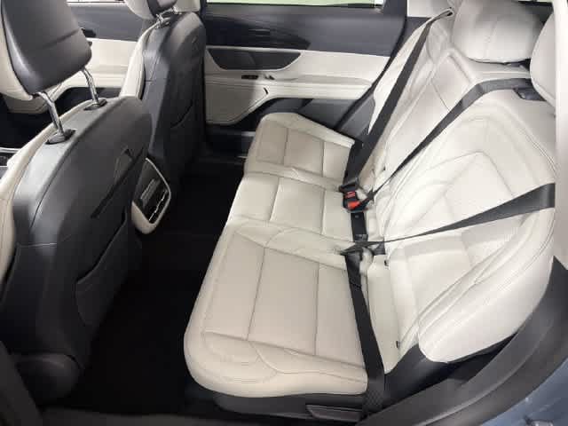 New 2026 Lincoln Nautilus Premier AWD/4WD image 17
