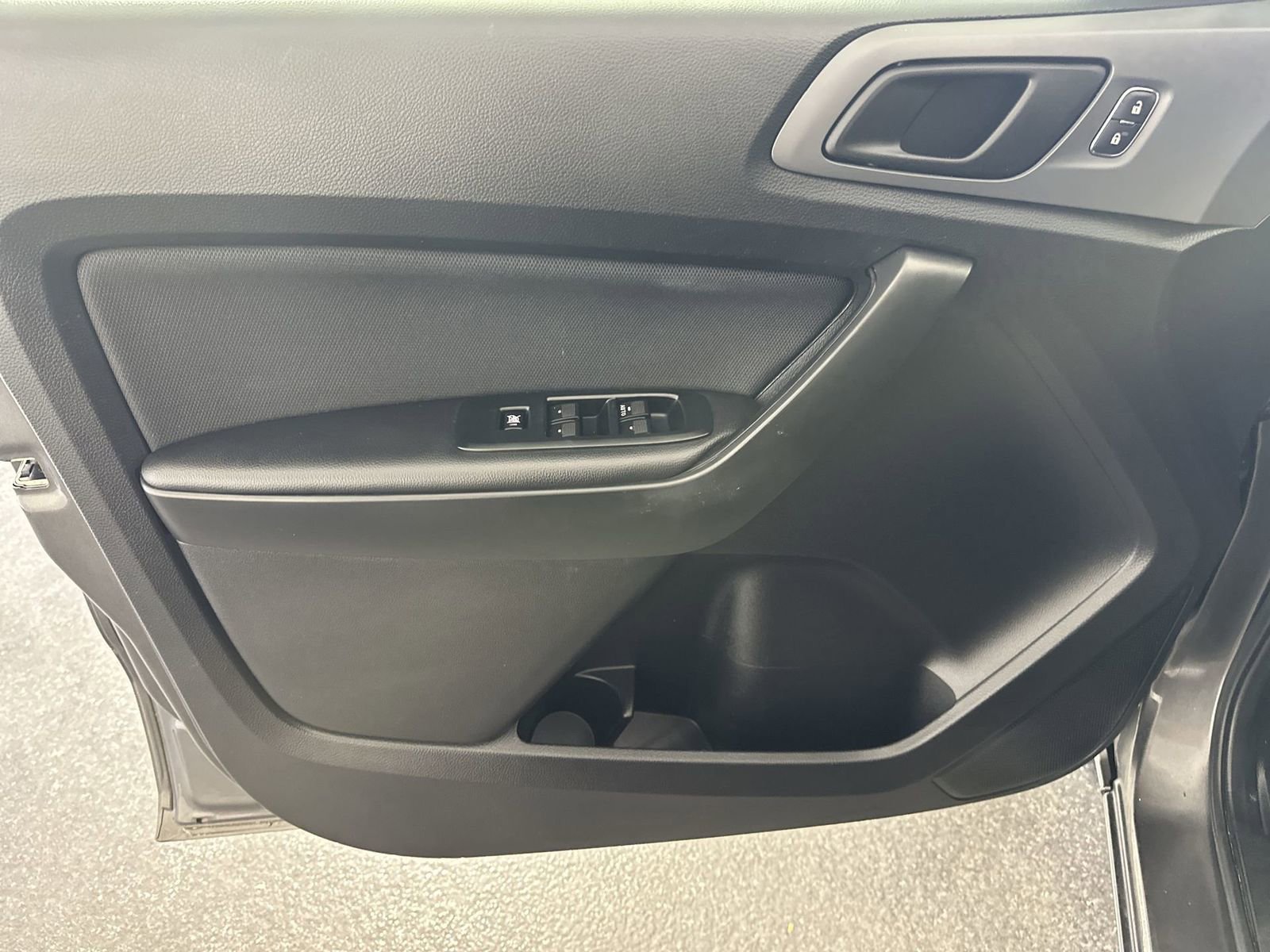 Used 2020 Ford Ranger XL w/ Equipment Group 101A Mid image 33