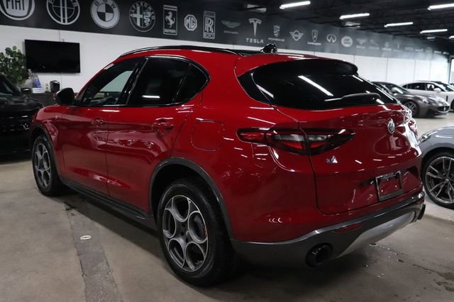 Used 2022 Alfa Romeo Stelvio Ti w/ Active Assist Plus Package image 3