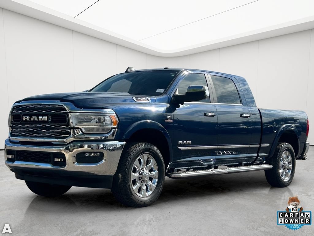 Used 2022 RAM 2500 Limited AWD/4WD image 2