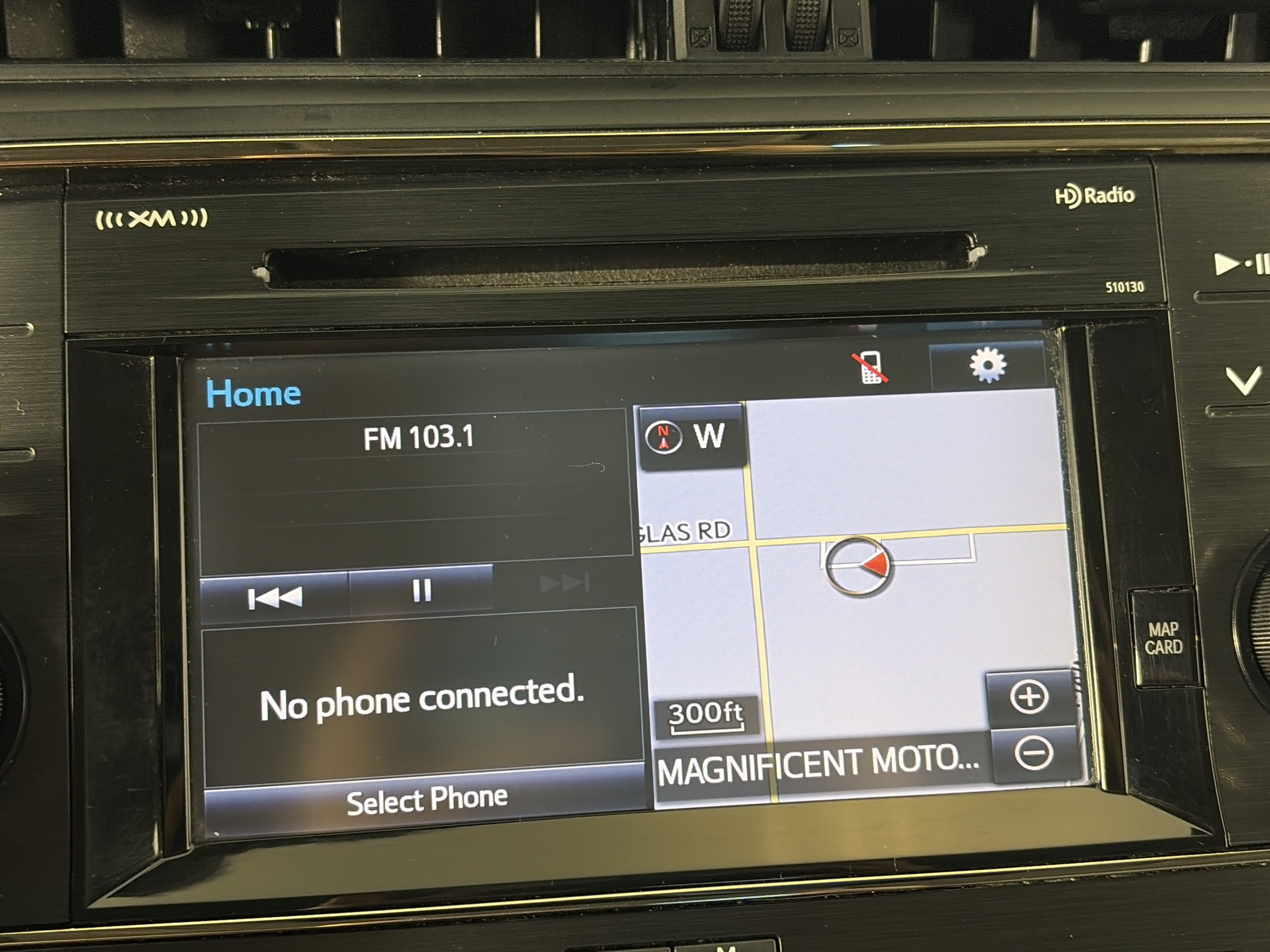 Used 2016 Toyota Avalon Touring FWD image 18