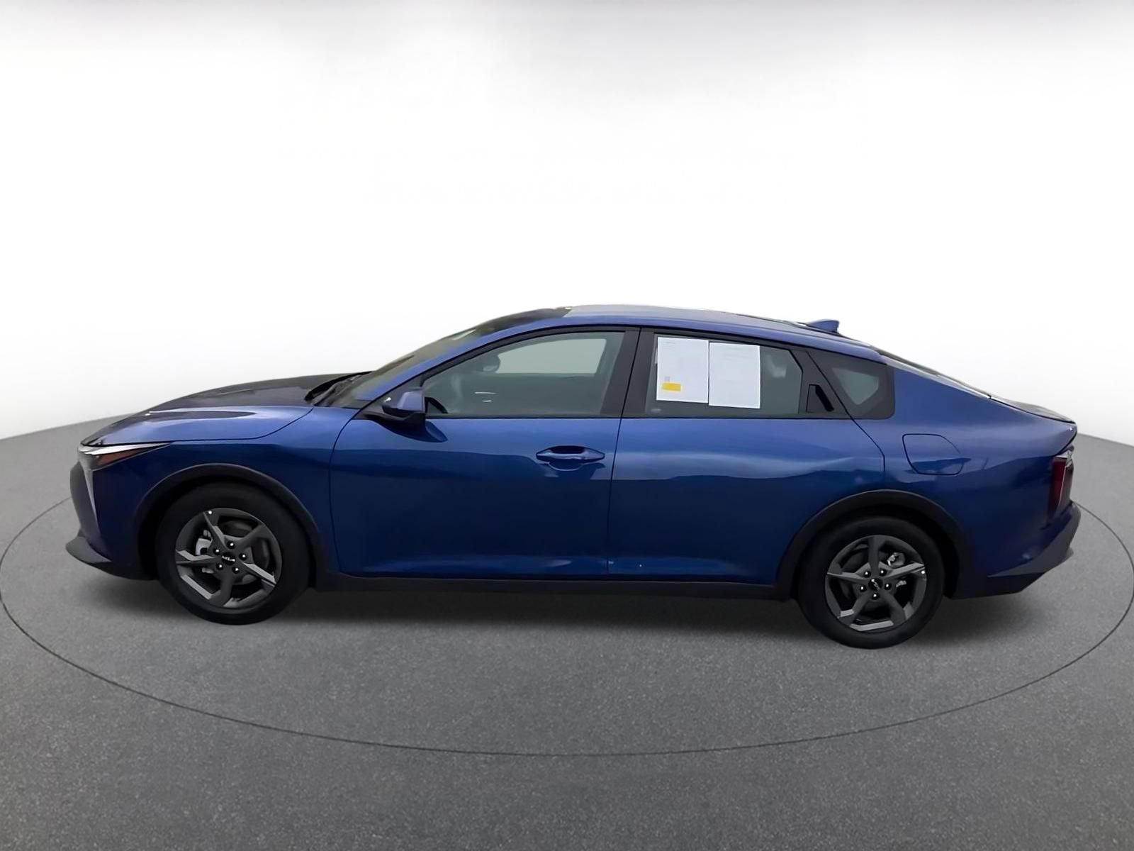 Used 2025 Kia K4 FWD image 9