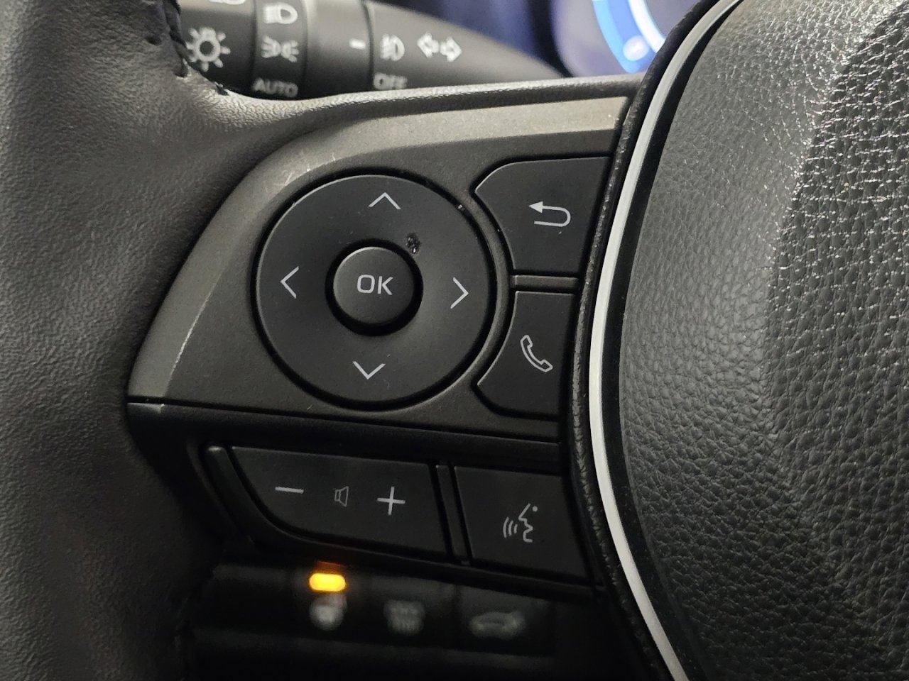 Certified 2025 Toyota RAV4 Limited w/ Weather Package image 33