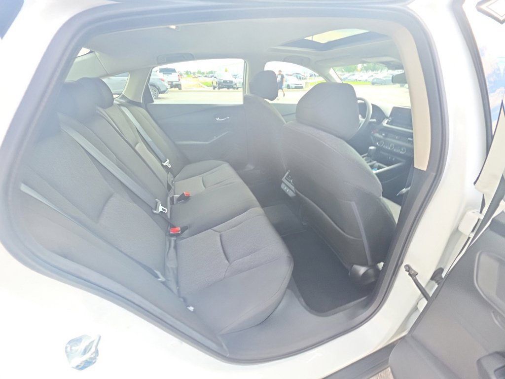 Certified 2025 Honda Accord SE image 30