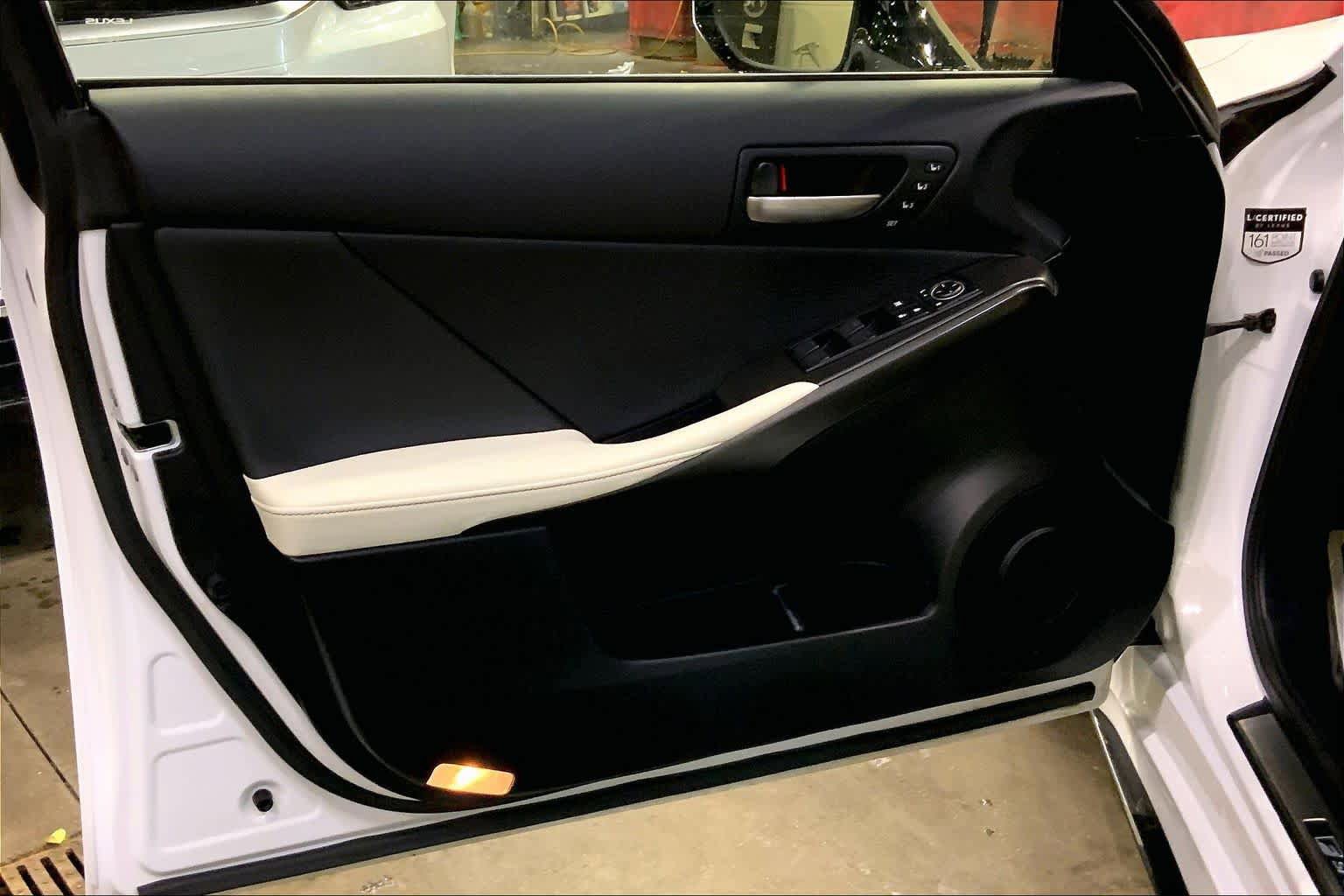 Certified 2023 Lexus IS 350 F Sport w/ Memory Package image 22