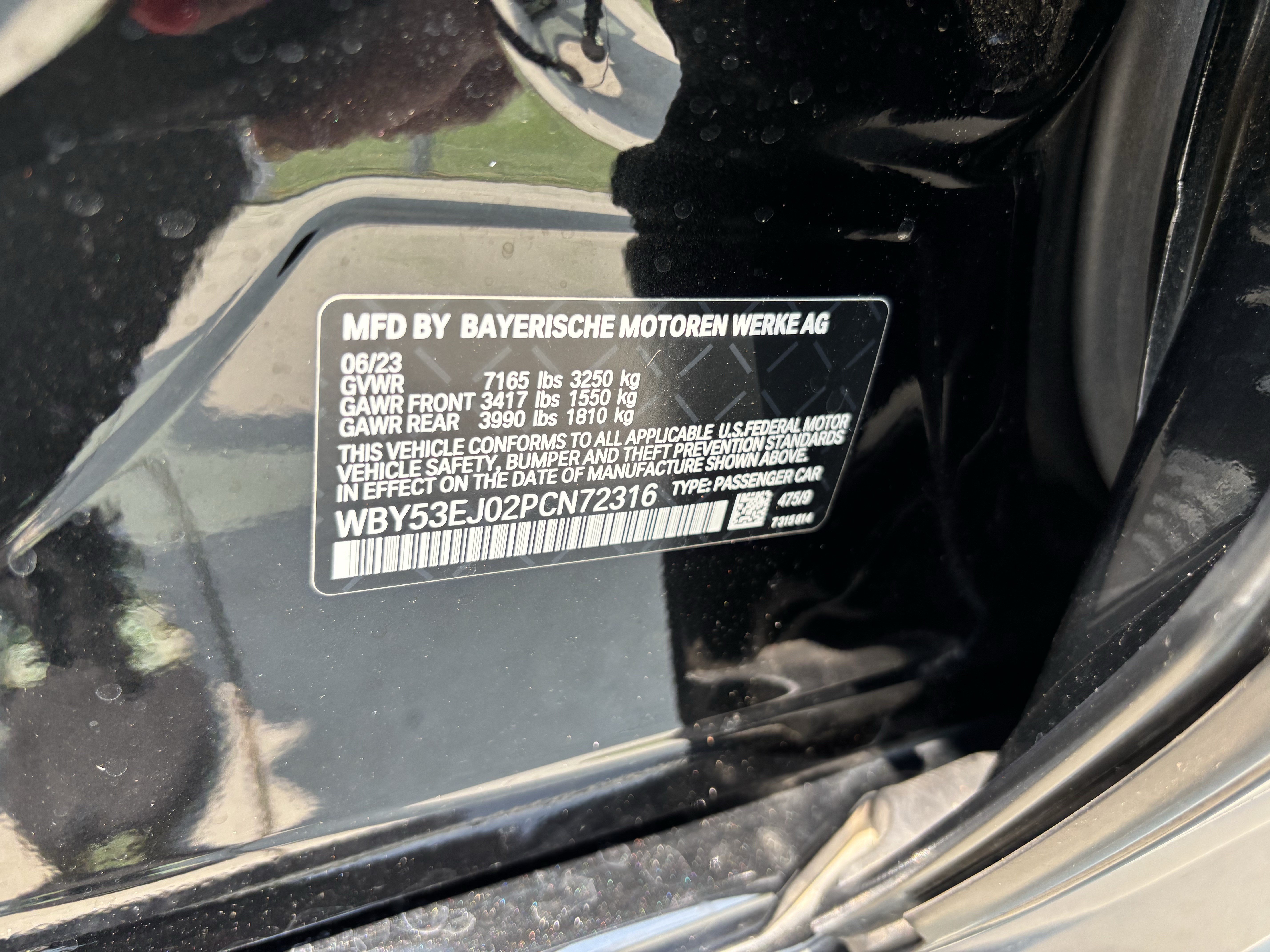 Used 2023 BMW i7 xDrive60 AWD/4WD image 37