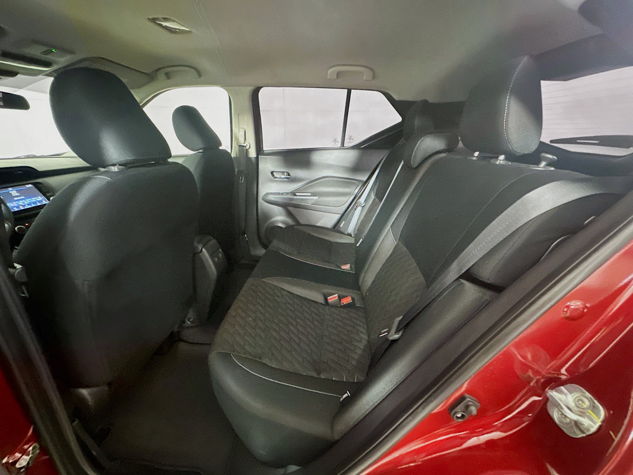 Used 2024 Nissan Kicks SV FWD image 25