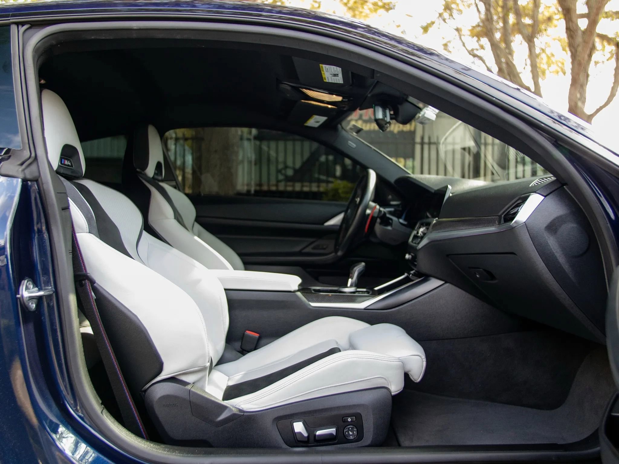 Used 2023 BMW M4 xDrive Competition image 33