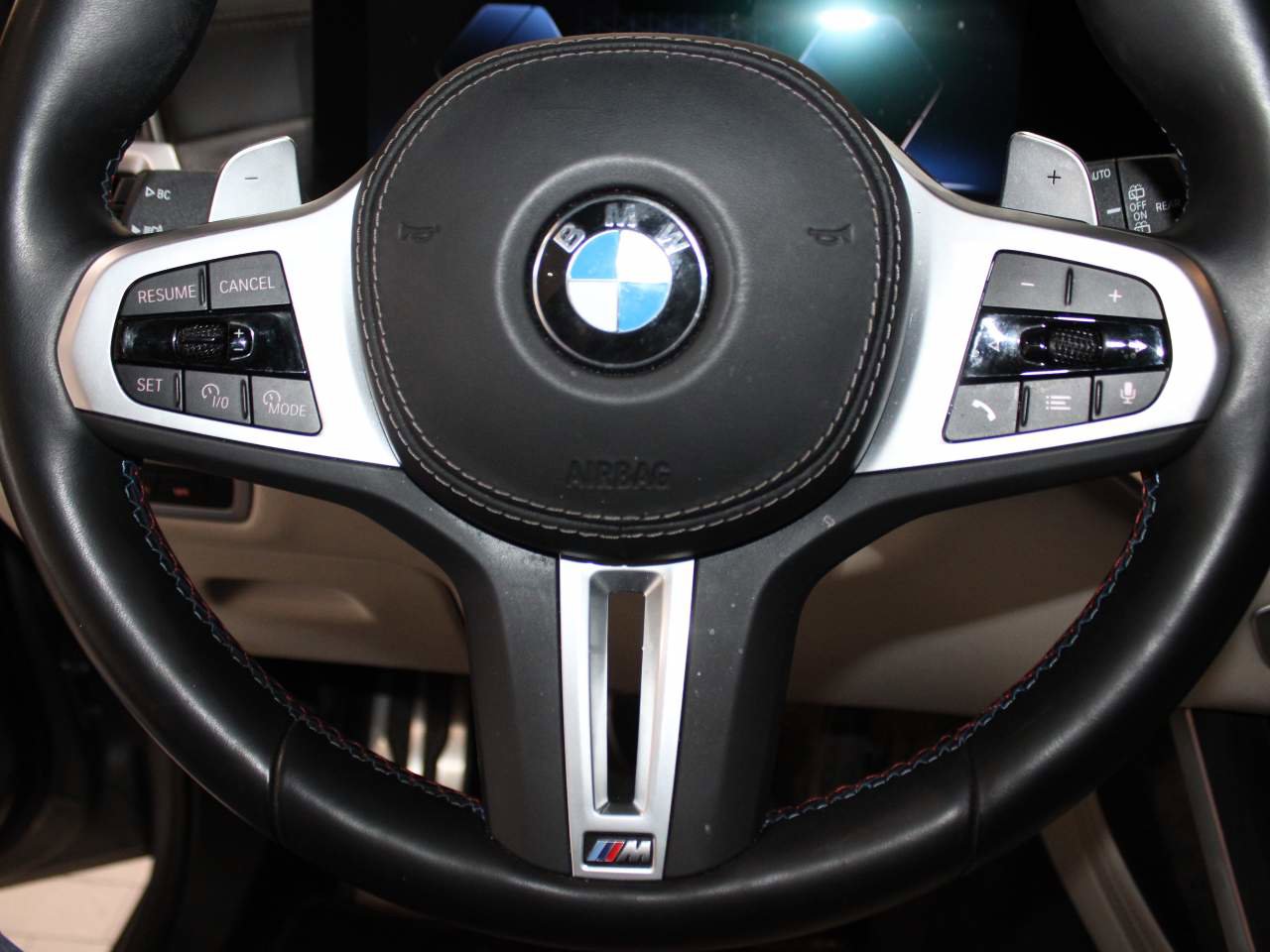 Certified 2024 BMW X7 M60i w/ Executive Package image 21