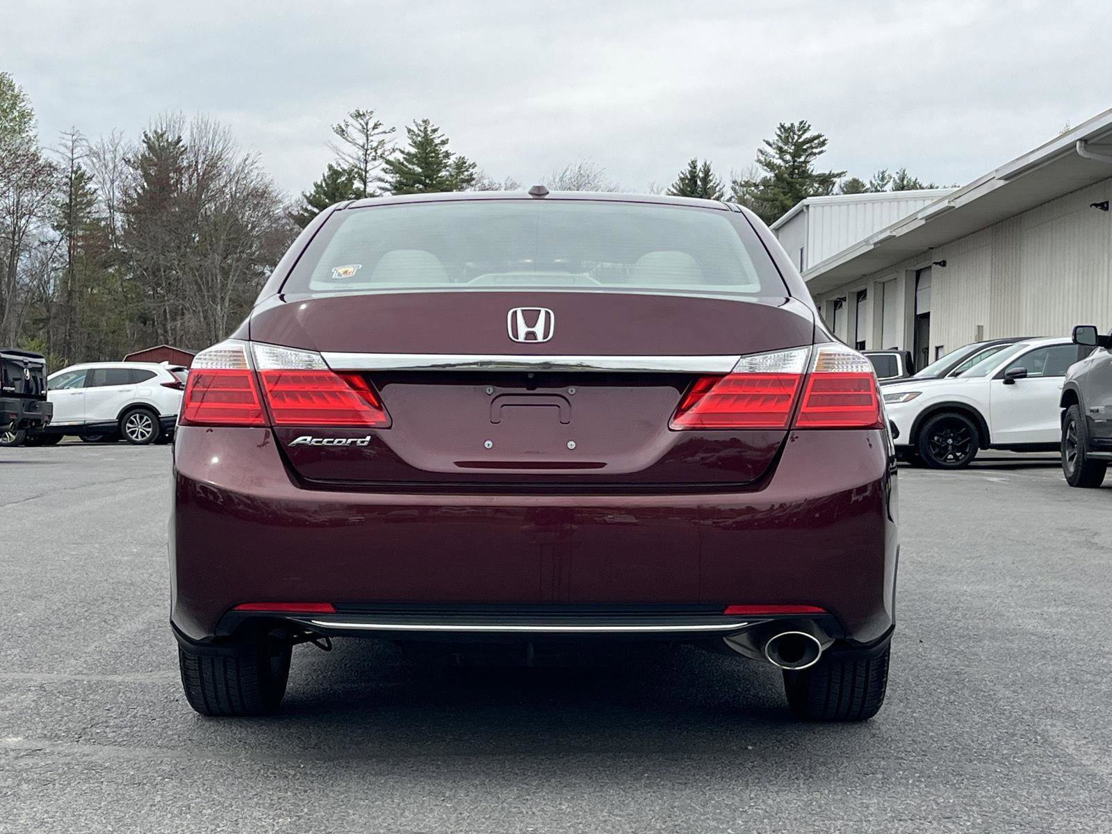 Used 2015 Honda Accord EX-L image 6