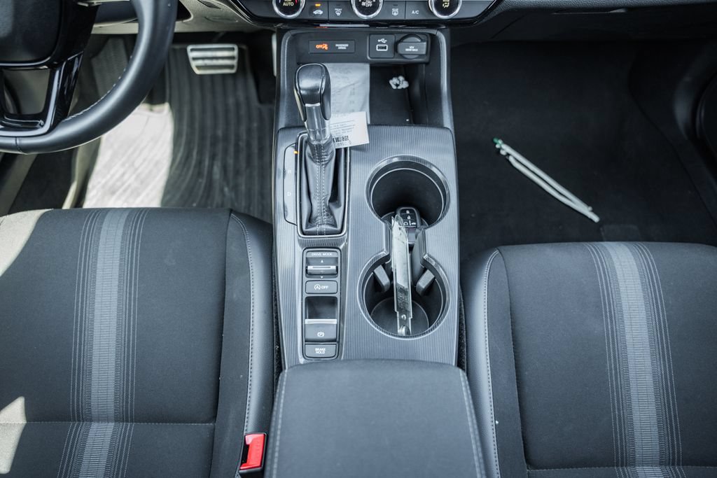 Used 2023 Honda Civic Sport image 24