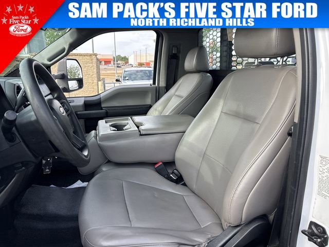 Used 2020 Ford F550 2WD Regular Cab Super Duty image 15