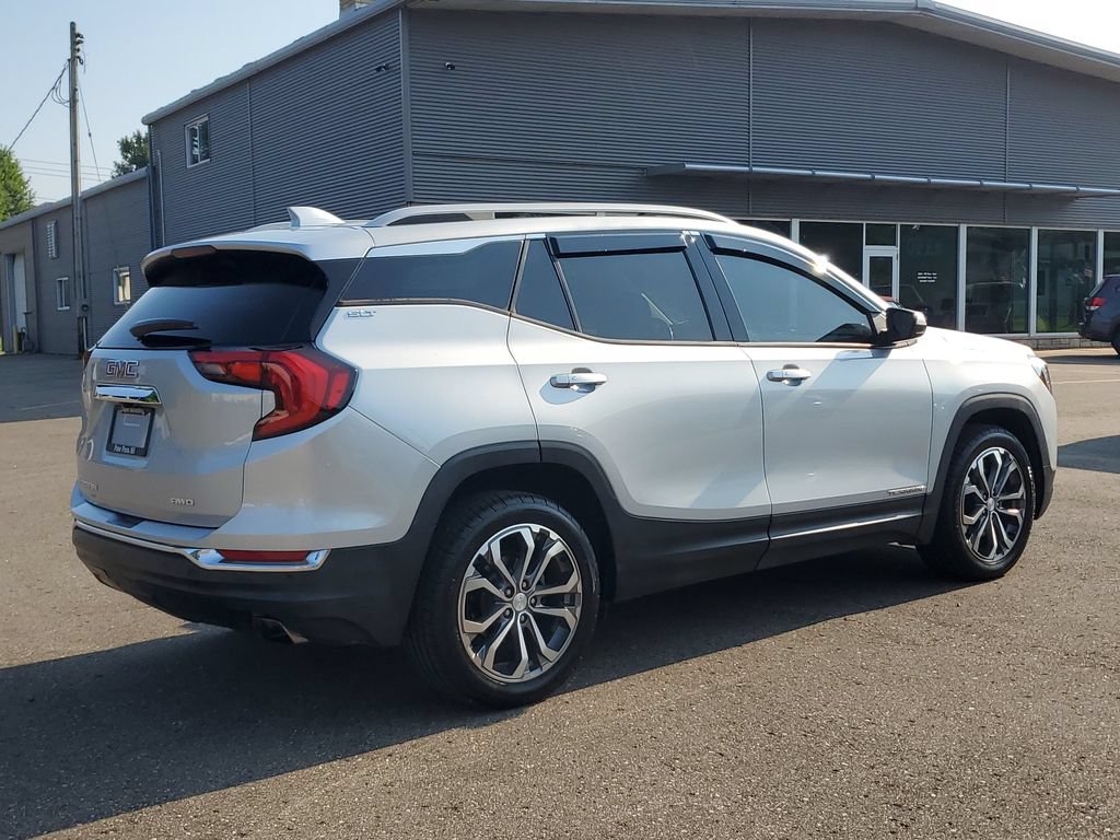 Used 2020 GMC Terrain SLT w/ Preferred Package AWD/4WD image 4