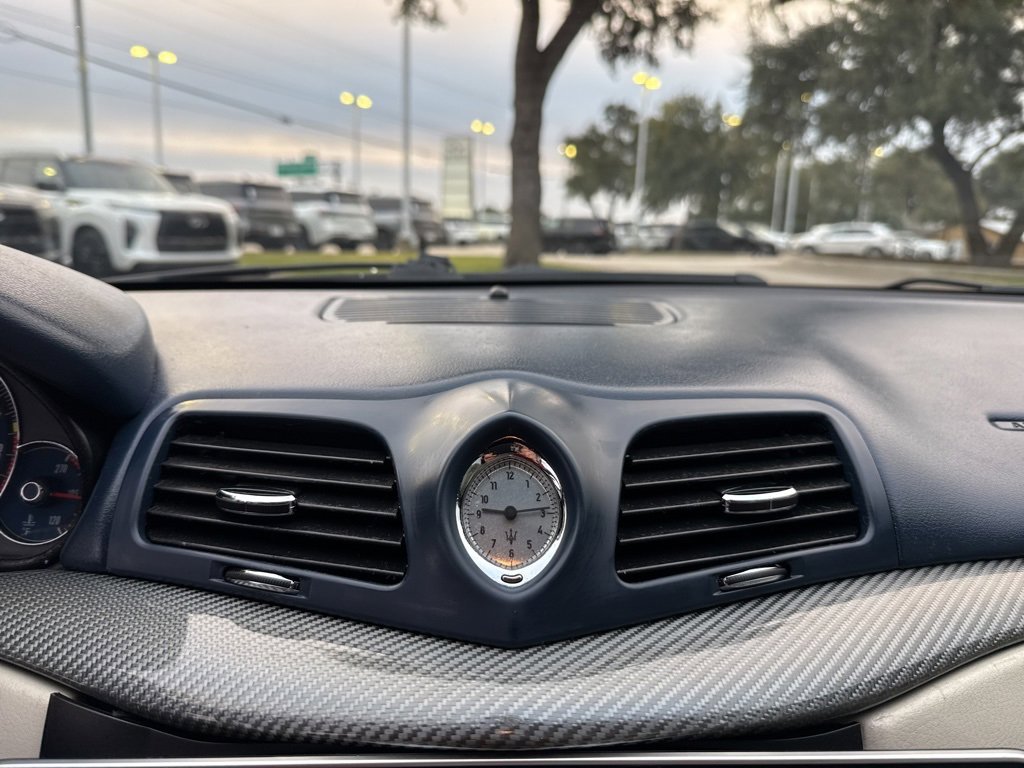 Used 2013 Maserati GranTurismo Sport image 15