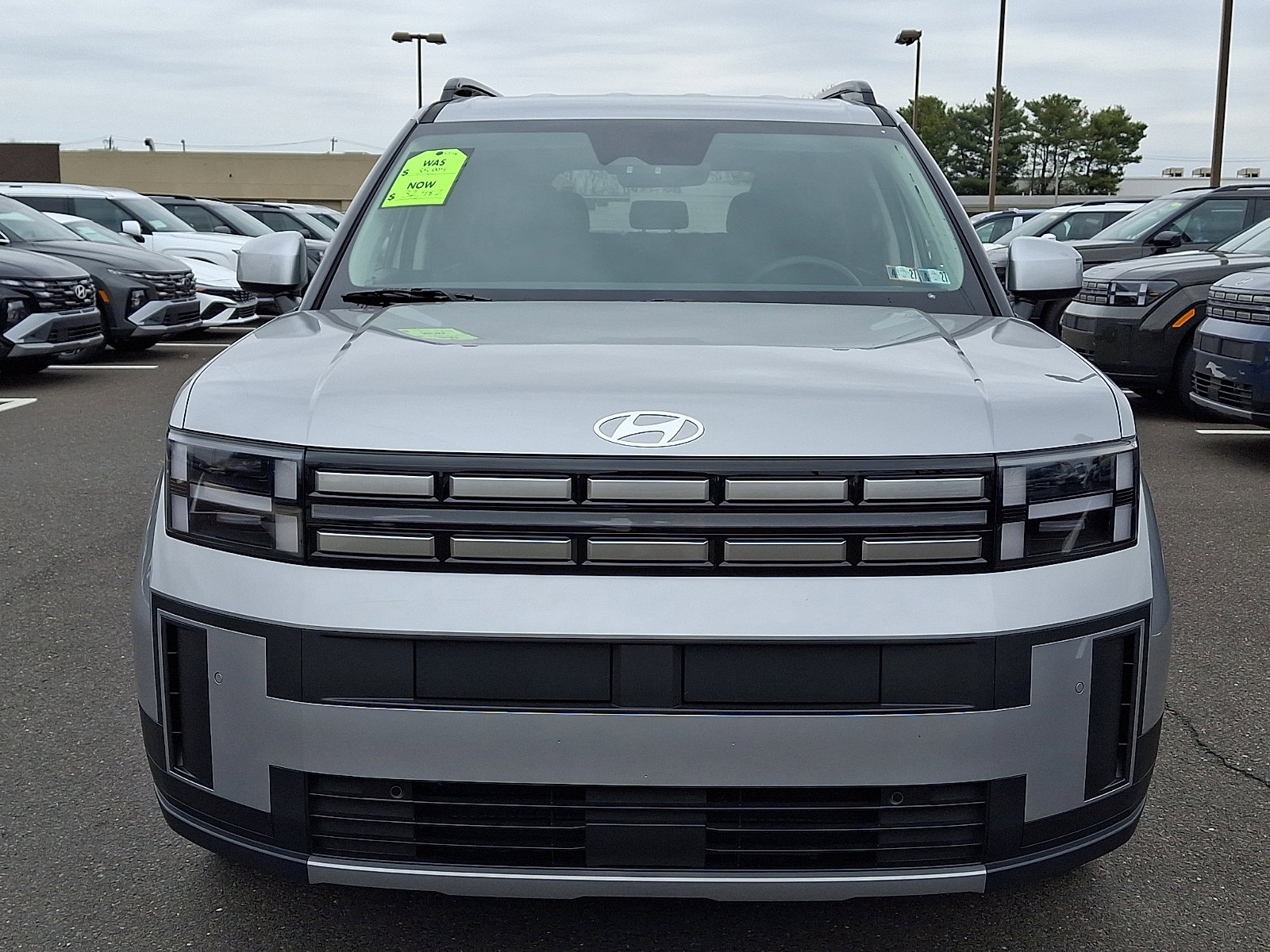 Certified 2025 Hyundai Santa Fe SEL image 2