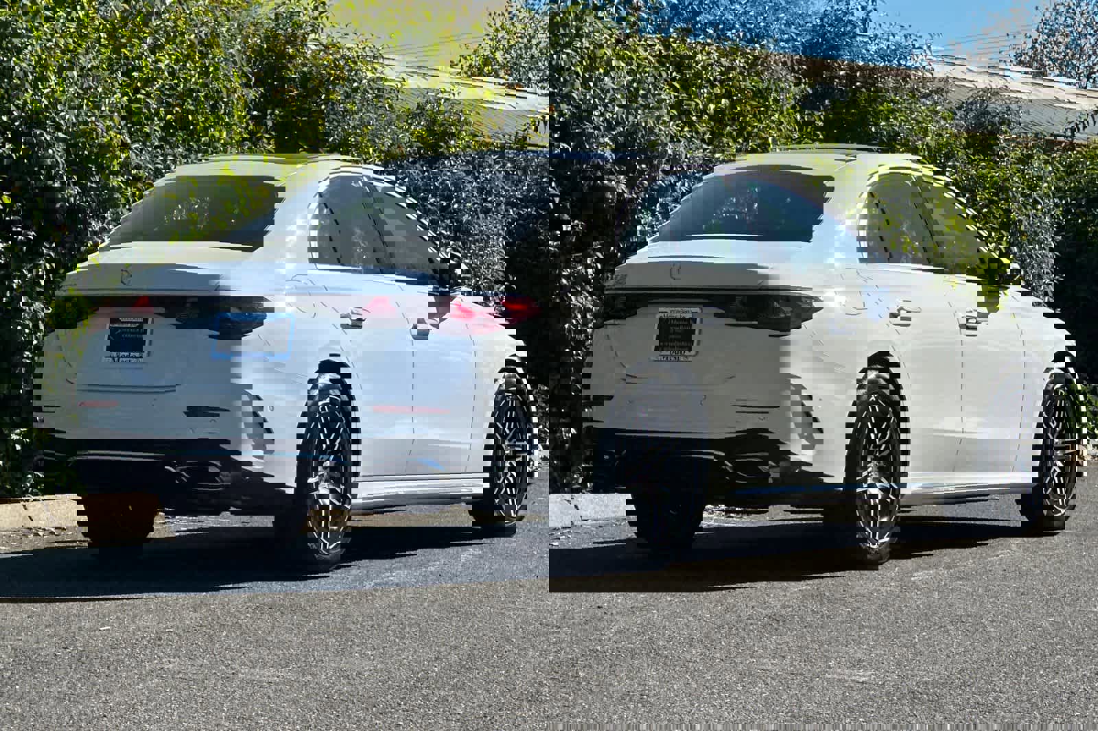 New 2026 Mercedes-Benz E 350 Sedan image 3