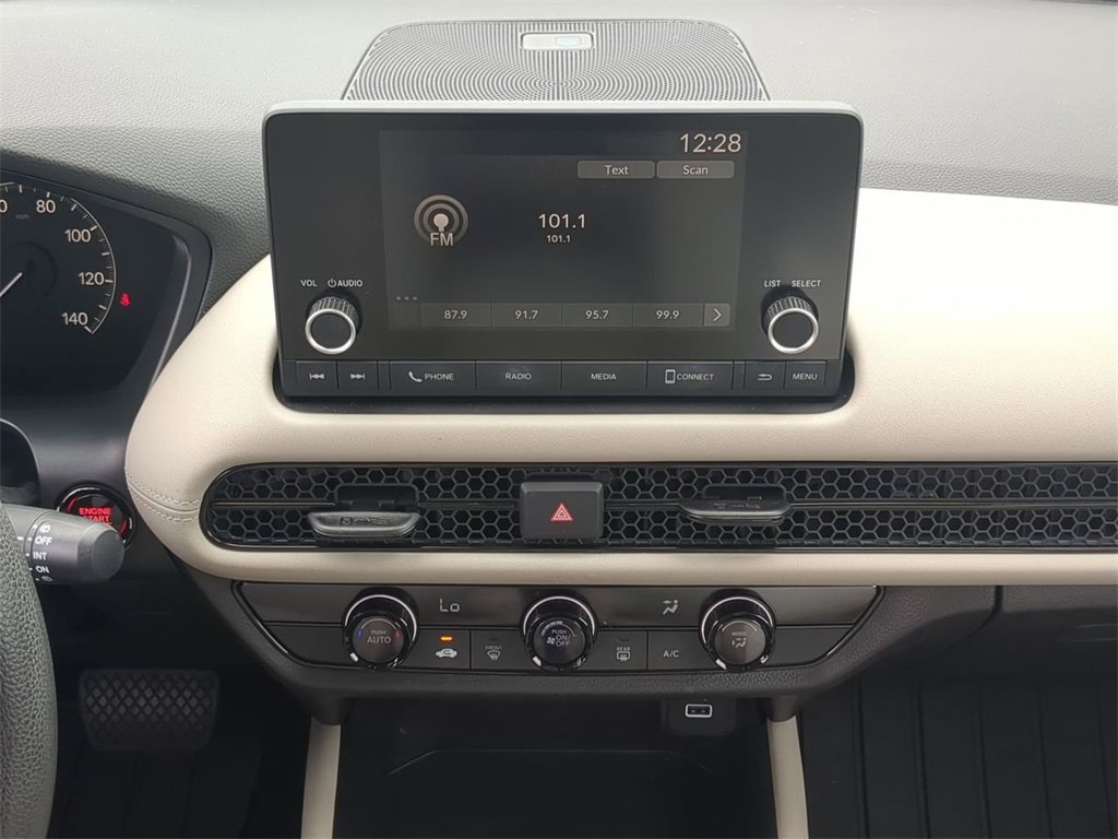 Used 2024 Honda HR-V LX image 17