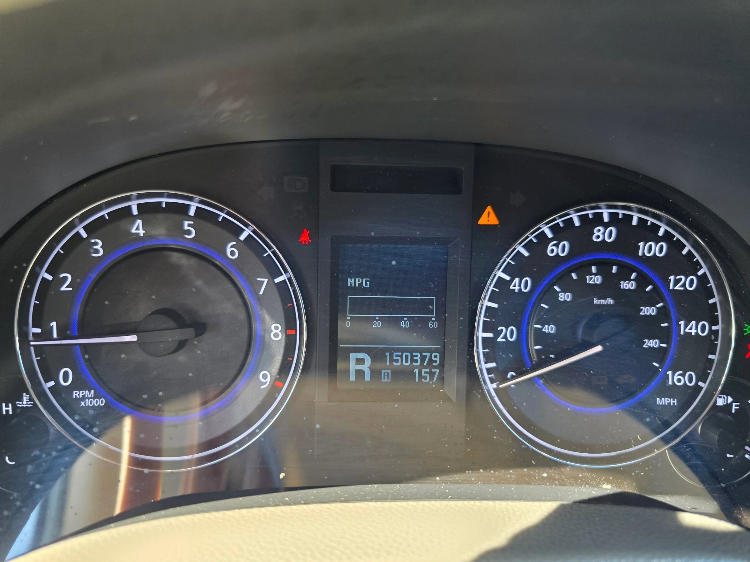 Used 2010 INFINITI G37 Convertible w/ Premium Pkg RWD image 23