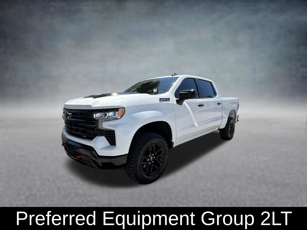 Used 2024 Chevrolet Silverado 1500 LT Trail Boss AWD/4WD image 3