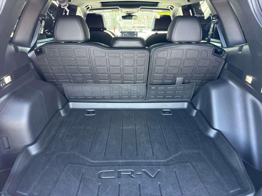 Used 2026 Honda CR-V Sport-L image 9